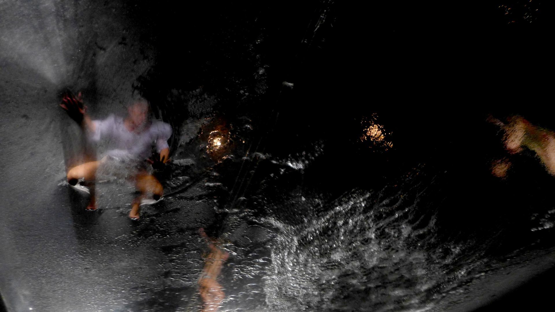 Foto WAYRA - FUERZA BRUTA Foto WAYRA - FUERZA BRUTA - Imagem 12